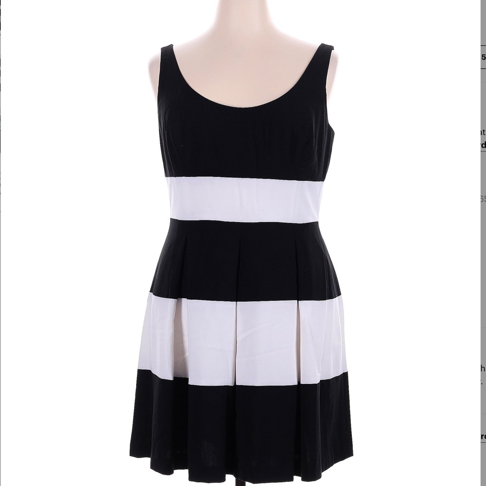 NWOT Beautiful Designer Lauren by Ralph Lauren Blackand White Casual Dress - 16